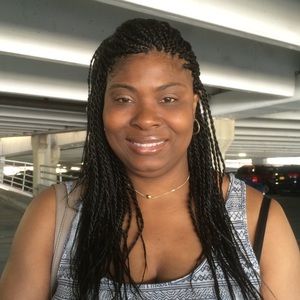 Meet your Posher, Shawna